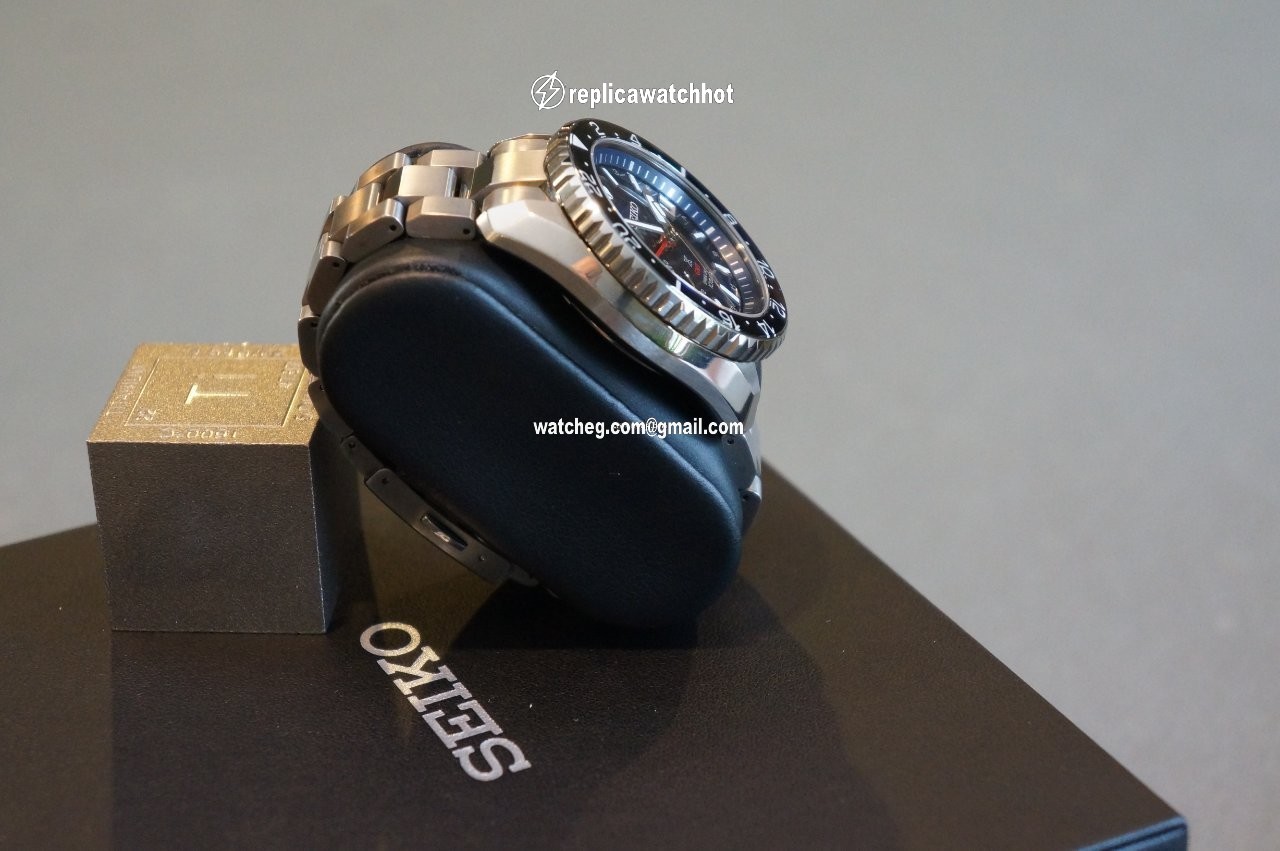 Seiko Prospex Mens watch Unisex Automatic Titanium SNR033J1 4