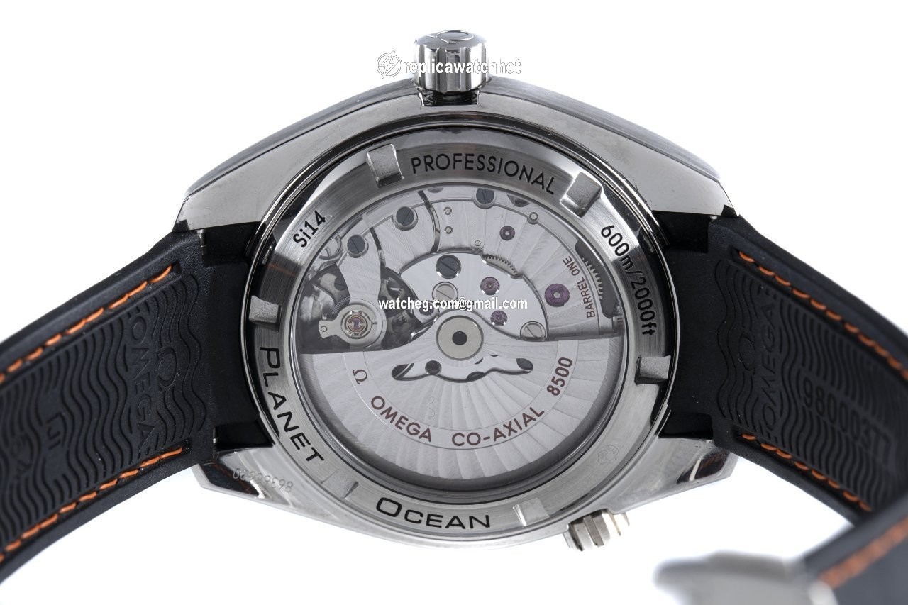 Omega Seamaster Planet Ocean Mens watch Unisex Automatic Steel 232.30.42.21.01.003 4