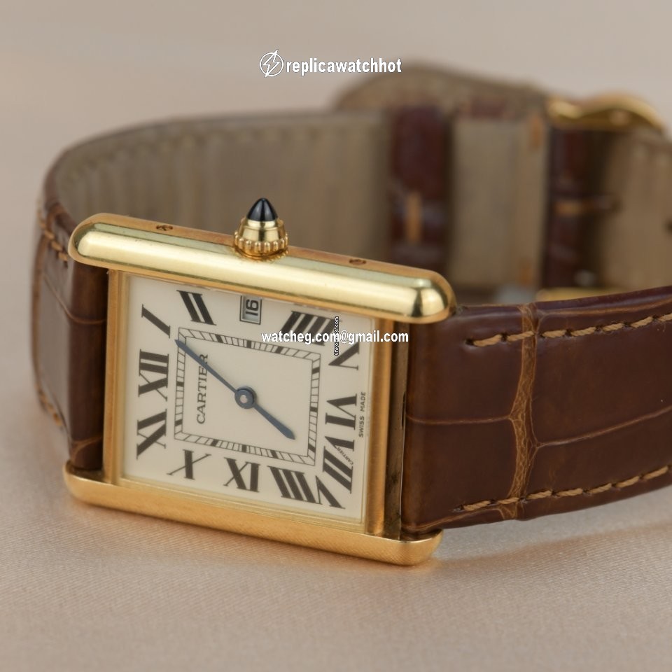 Cartier Tank Louis Cartier Mens watch Unisex Quartz Yellow gold W1529756 4