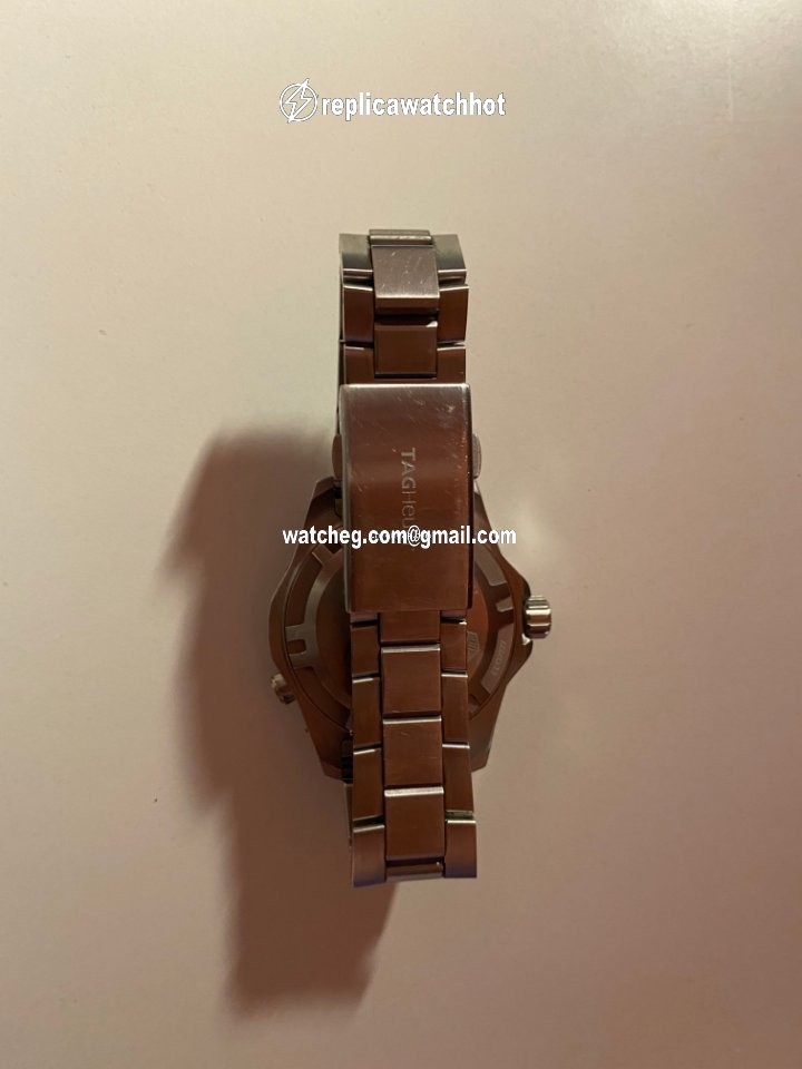 TAG Heuer Aquaracer 500M Mens watch Unisex Quartz Steel WAJ 1113 4