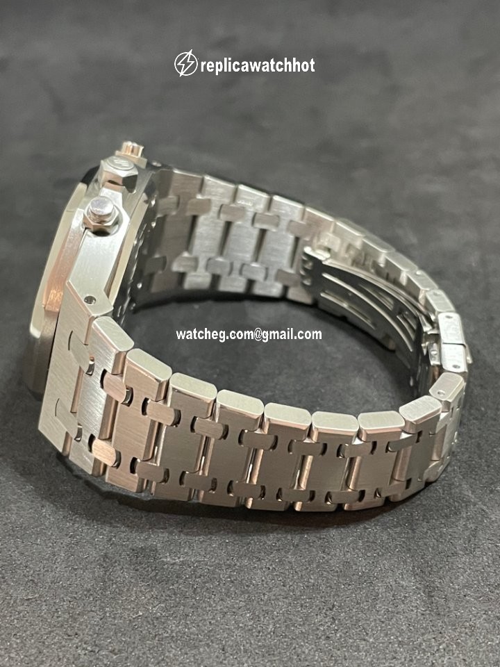 Audemars Piguet Royal Oak Chronograph Mens watch Unisex Automatic Steel 25860ST.OO.1110ST.04 4