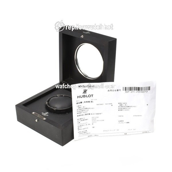 Hublot Big Bang King Automatic Ceramic 322.CM.1110.RX 4