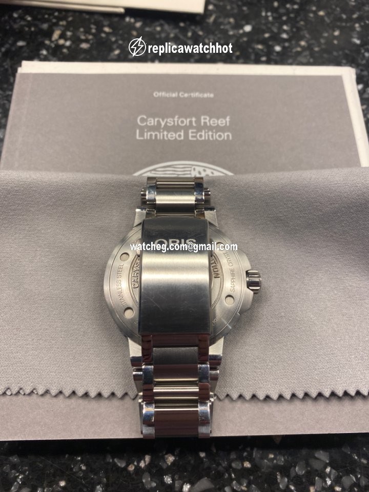 Oris Aquis Mens watch Unisex Automatic Steel 01 798 7754 4185 4