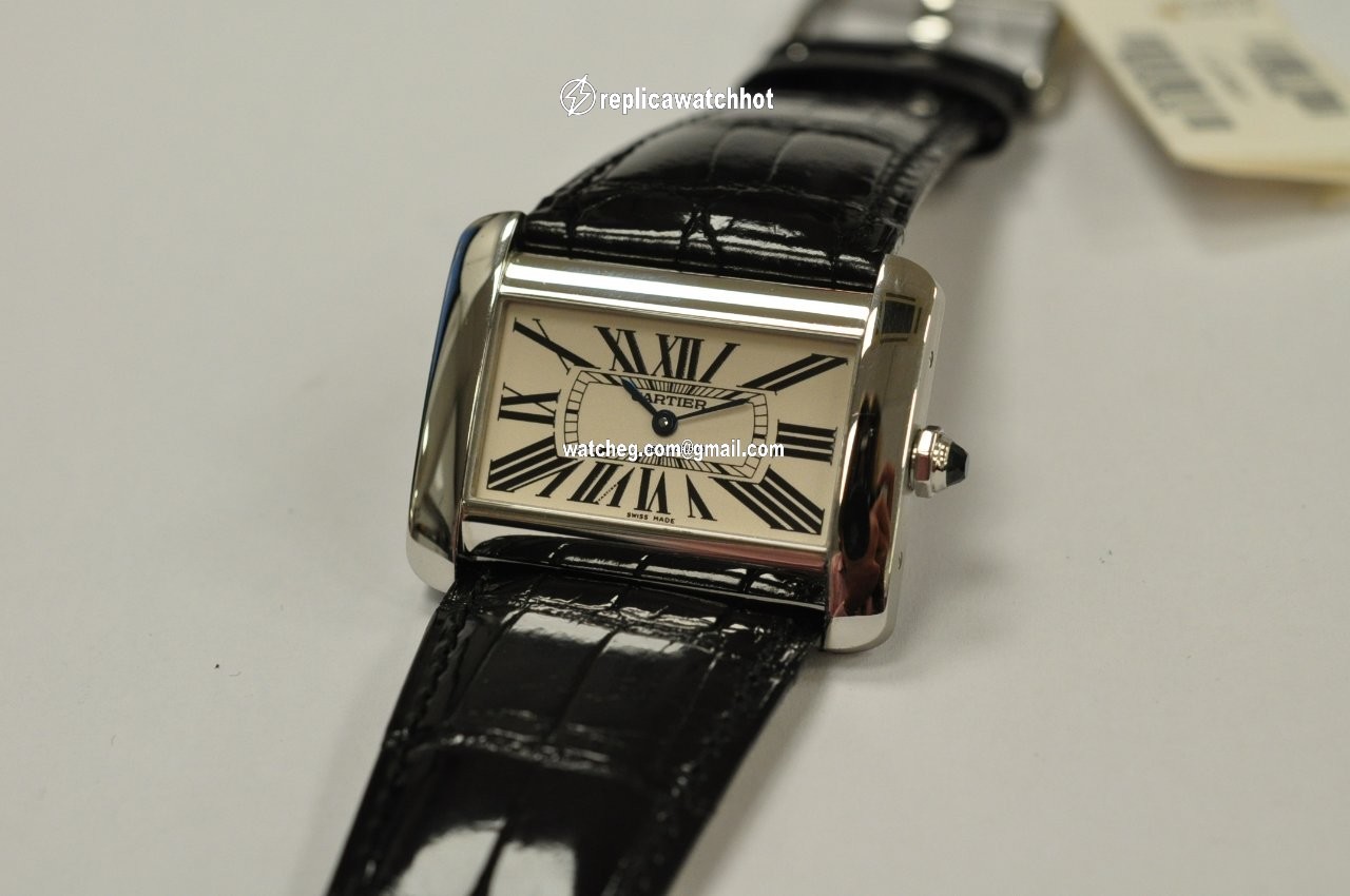 Cartier Tank Divan Steel W6300655 4