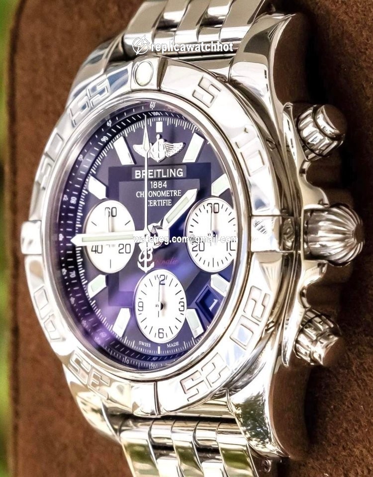 Breitling Chronomat 41 Mens watch Unisex Automatic Steel AB014012 BA52 4