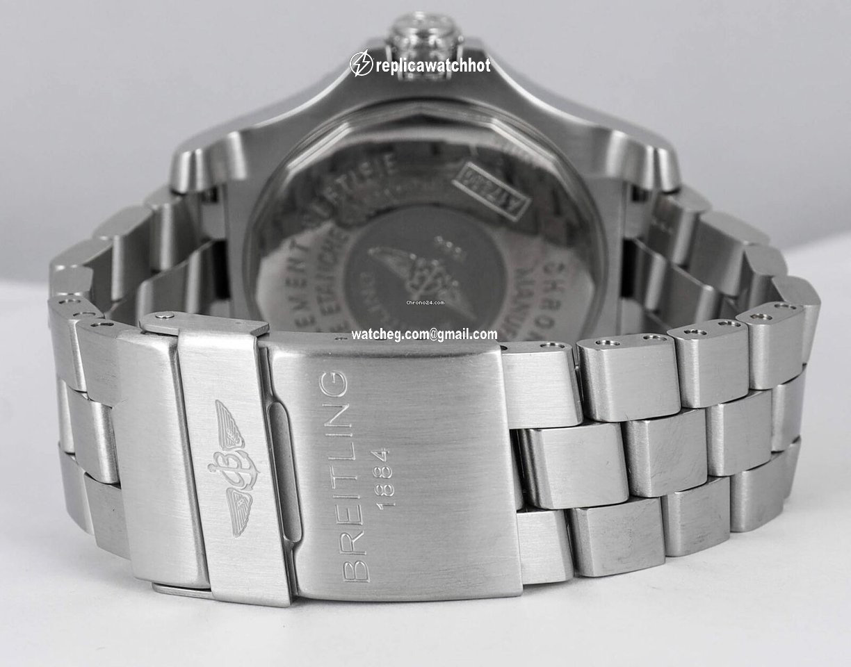 Breitling Avenger Seawolf Mens watch Unisex Automatic Steel A1733010 4