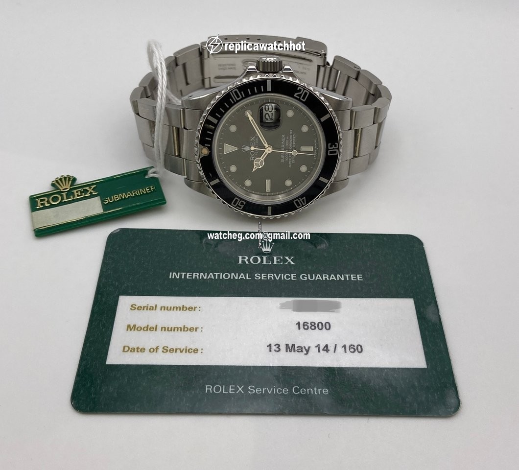 Rolex Submariner Date Mens watch Unisex Steel Automatic 16800 4