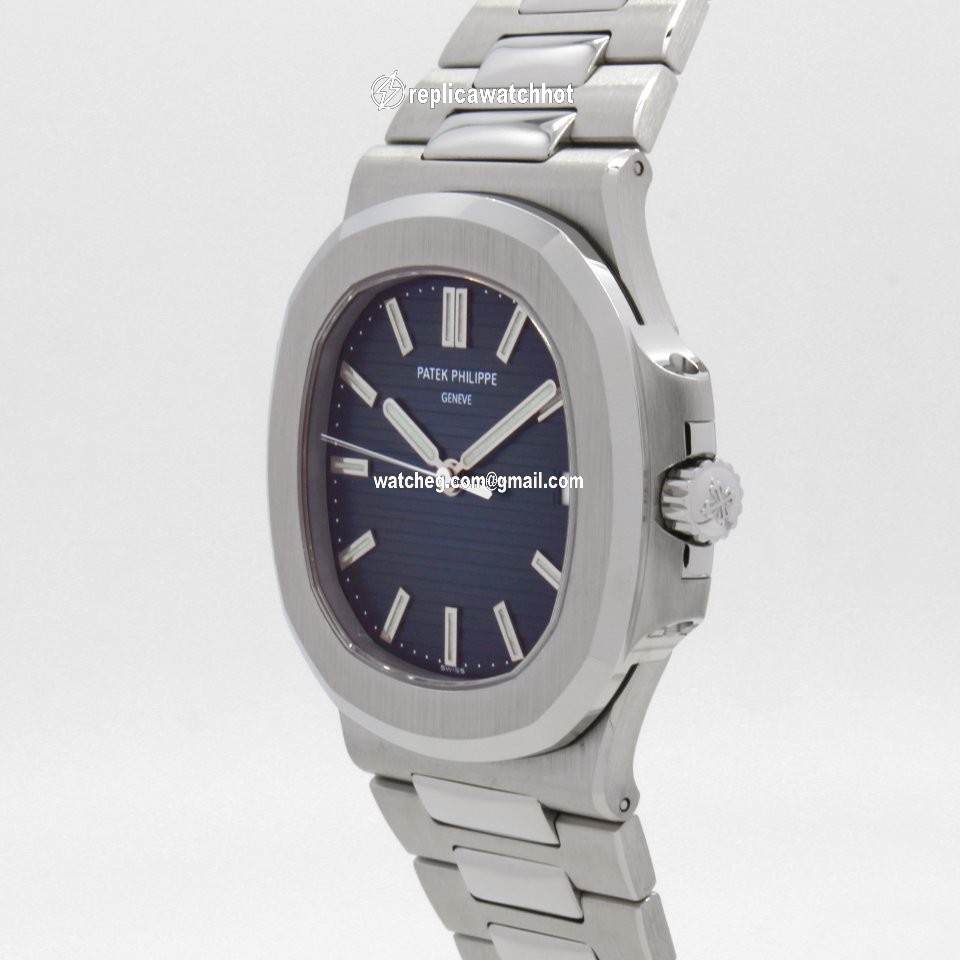 Patek Philippe Nautilus Mens watch Unisex Automatic Steel 5711 1A-001 4