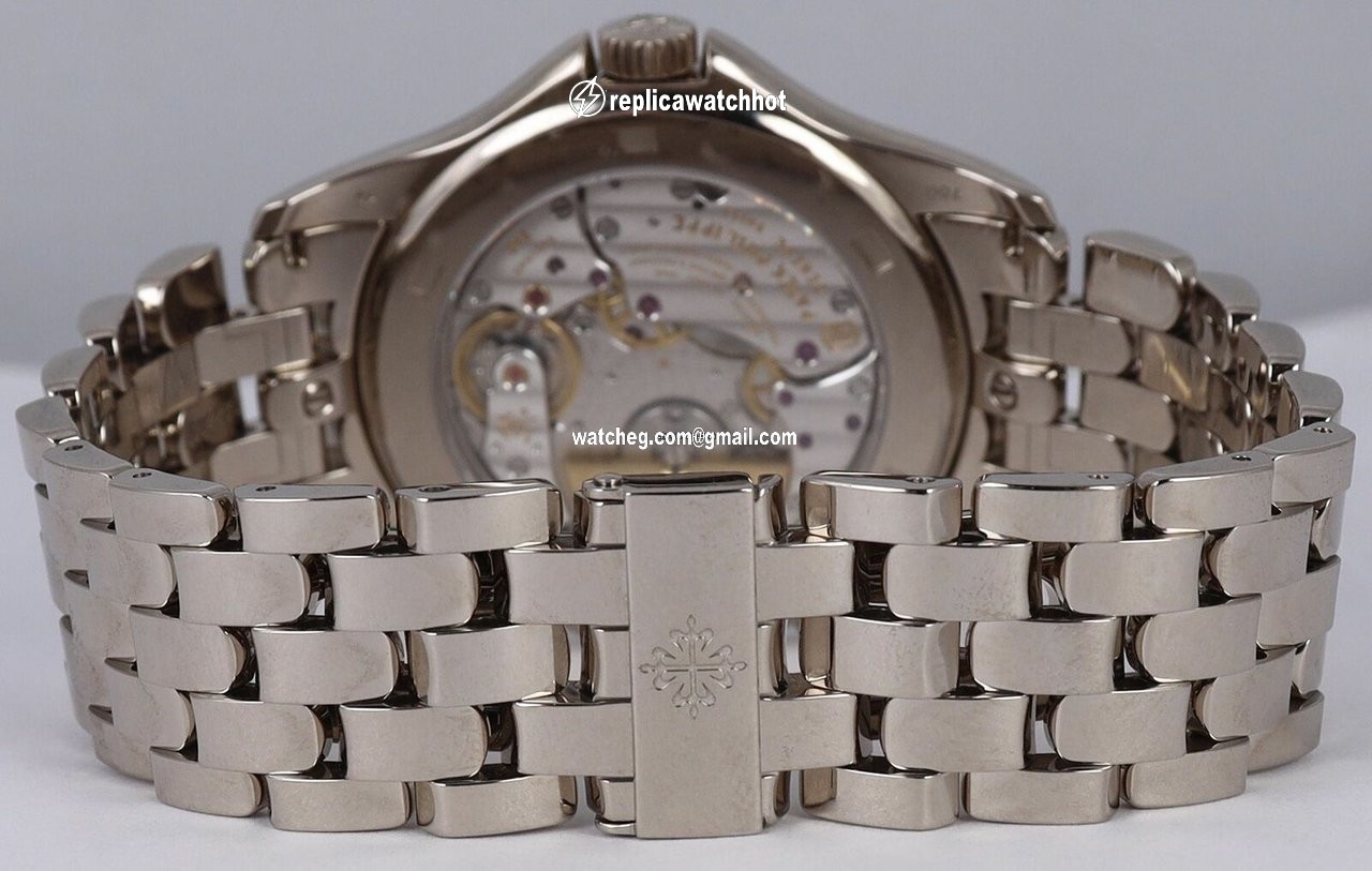 Patek Philippe World Time Mens watch Unisex Automatic White gold 5130G 4