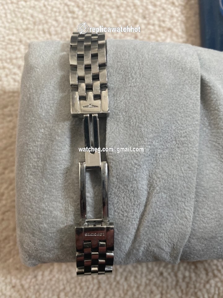 Longines DolceVita Quartz Steel L5.158.4.16.6 4