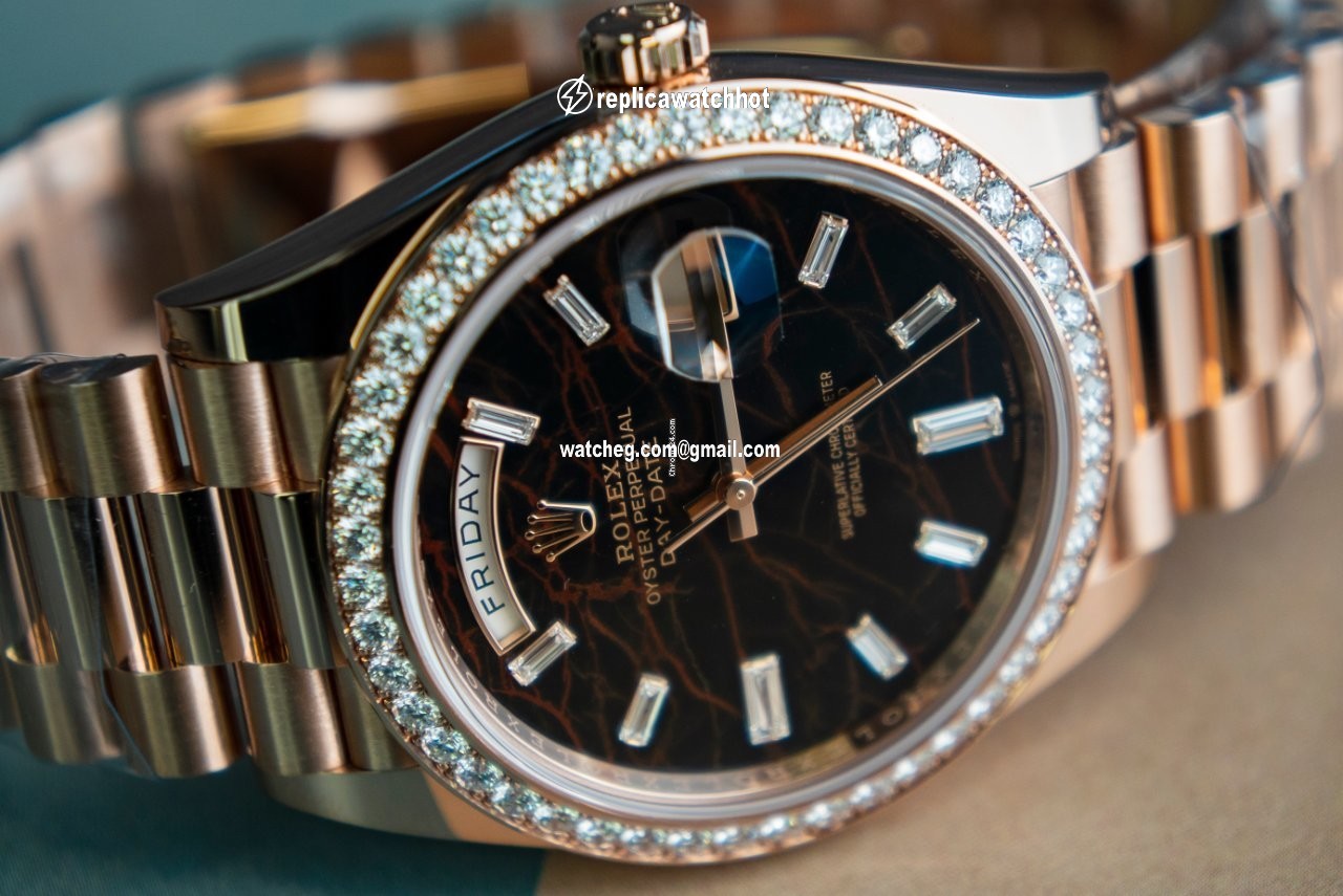 Rolex Day-Date 40 Mens watch Unisex Rose gold Automatic 228345RBR 4