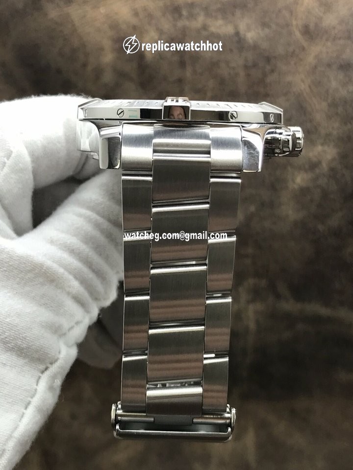 Breitling Colt Chronograph Quartz Steel A7338811 4