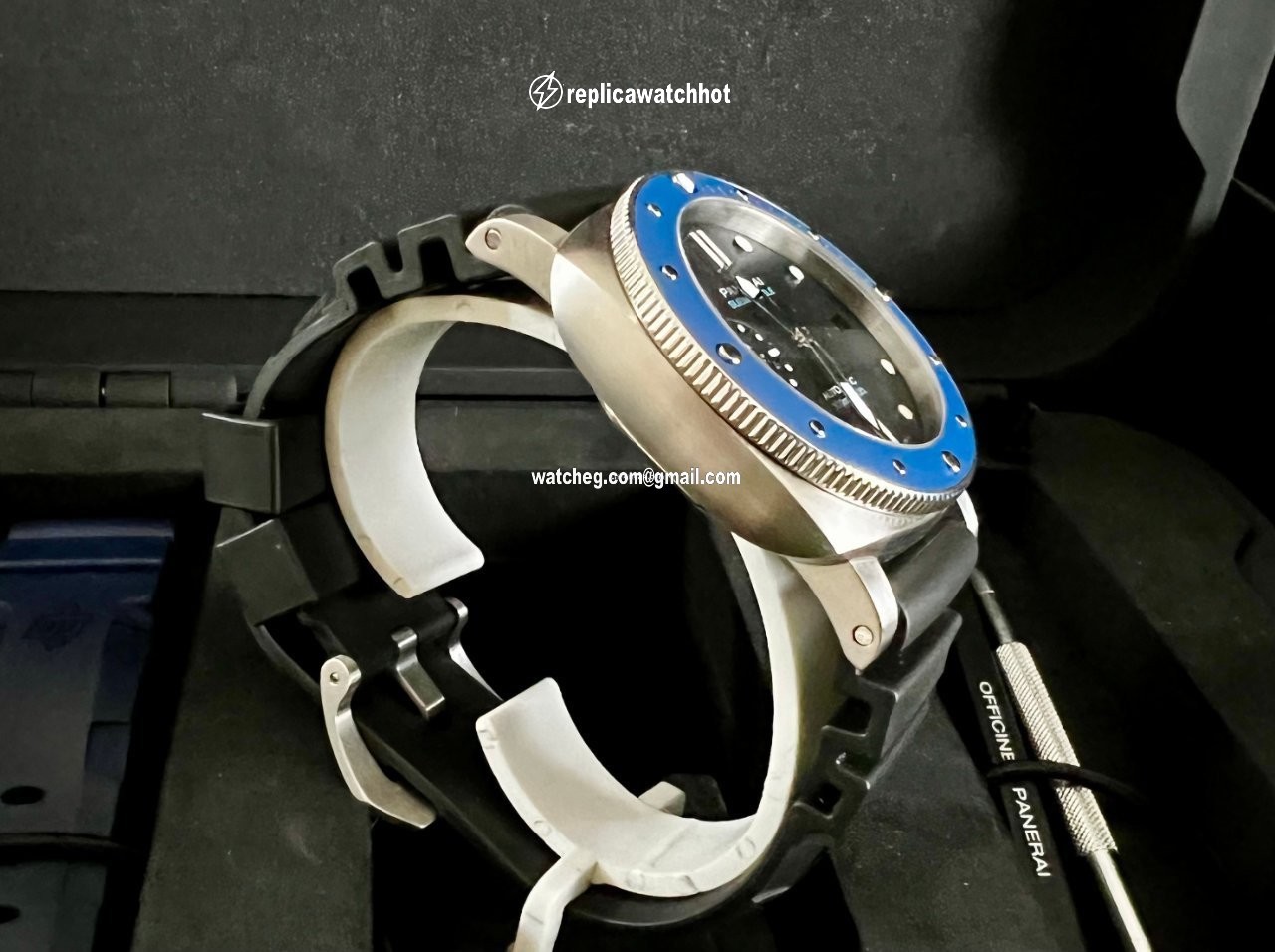 Panerai Mens watch Unisex Automatic Steel PAM 01209 4