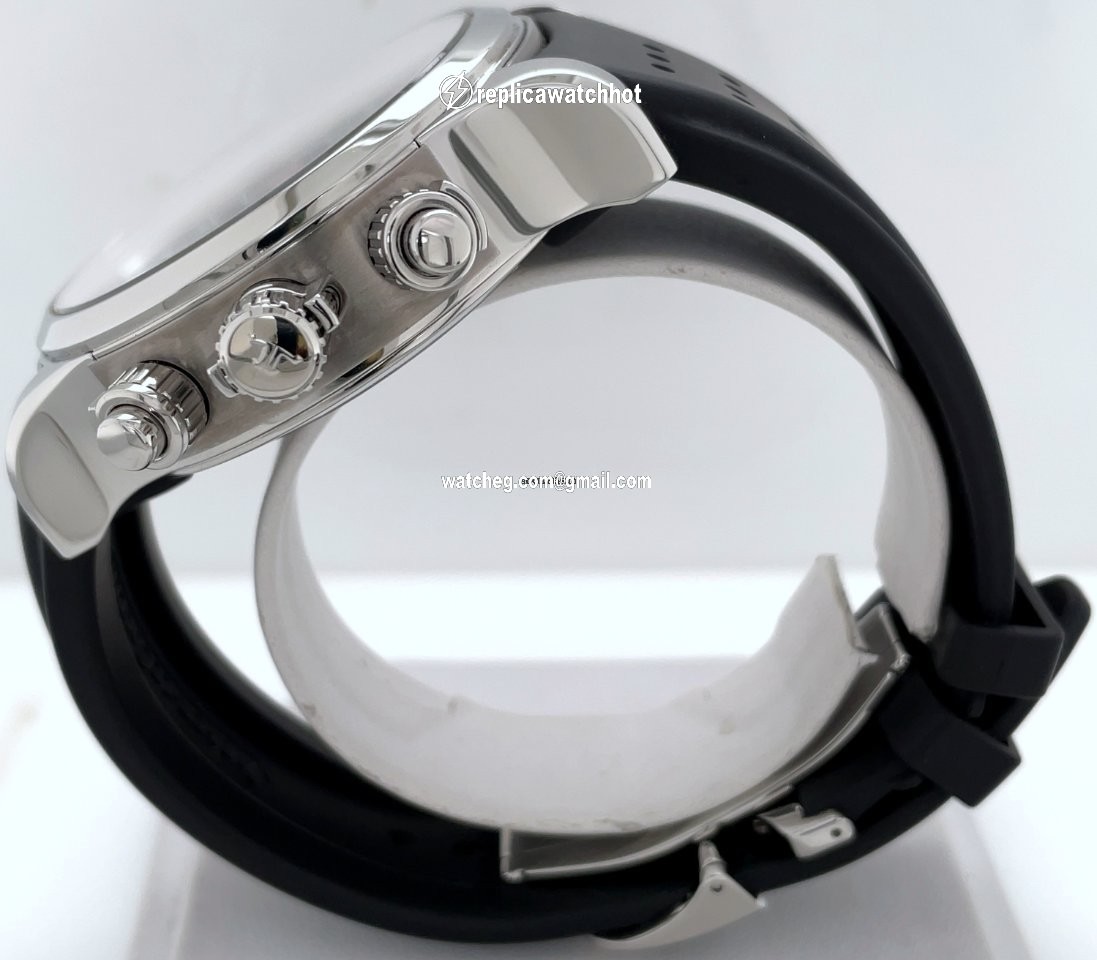 Jaeger-LeCoultre Master Compressor Extreme World Chronograph Mens watch Unisex Automatic Steel Q1768451 4