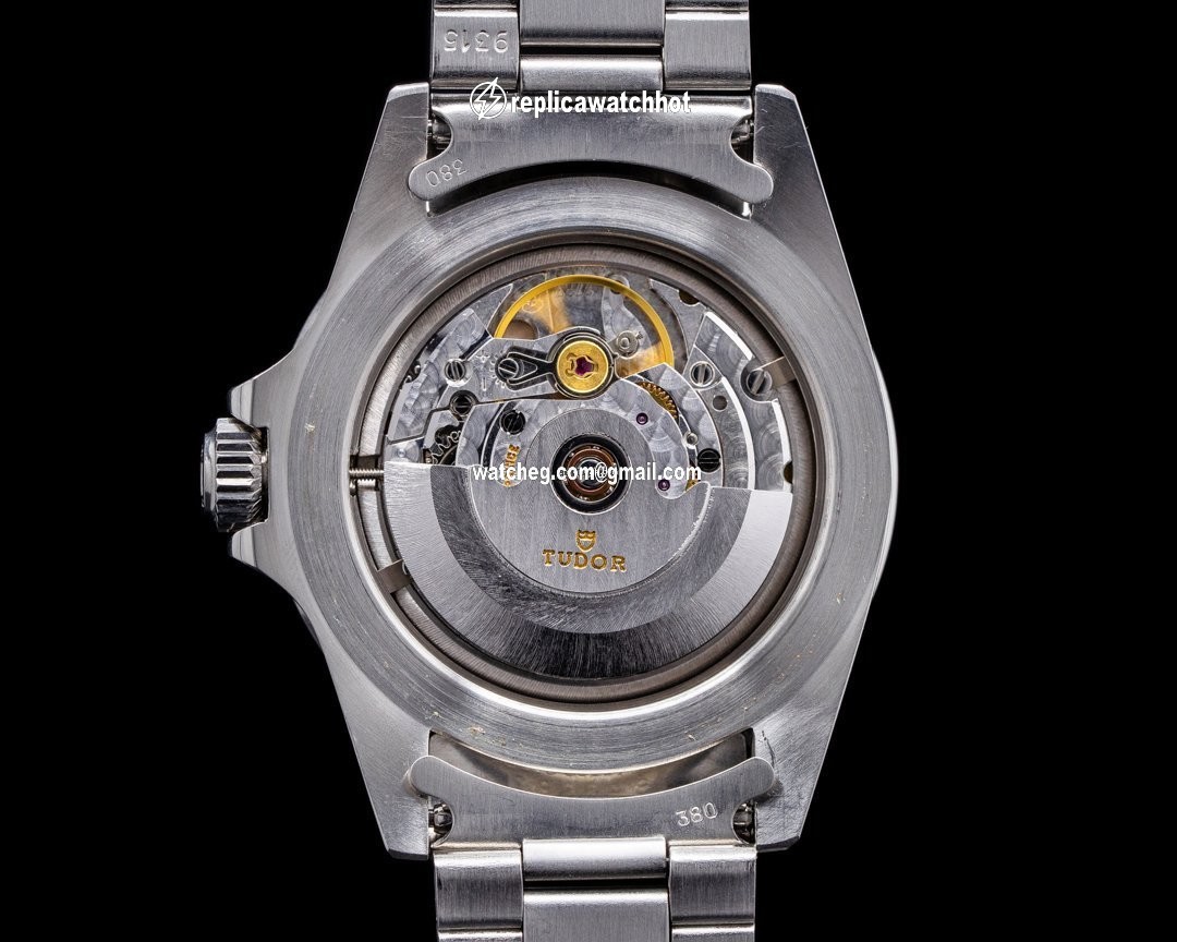Tudor Submariner Mens watch Unisex Automatic Steel 94110 4