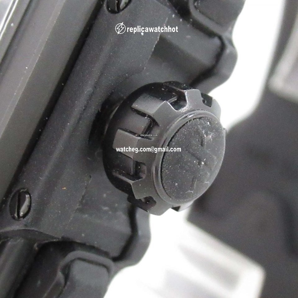 Hublot Spirit of Big Bang Mens watch Unisex Automatic 601.CI.0110.RX 4
