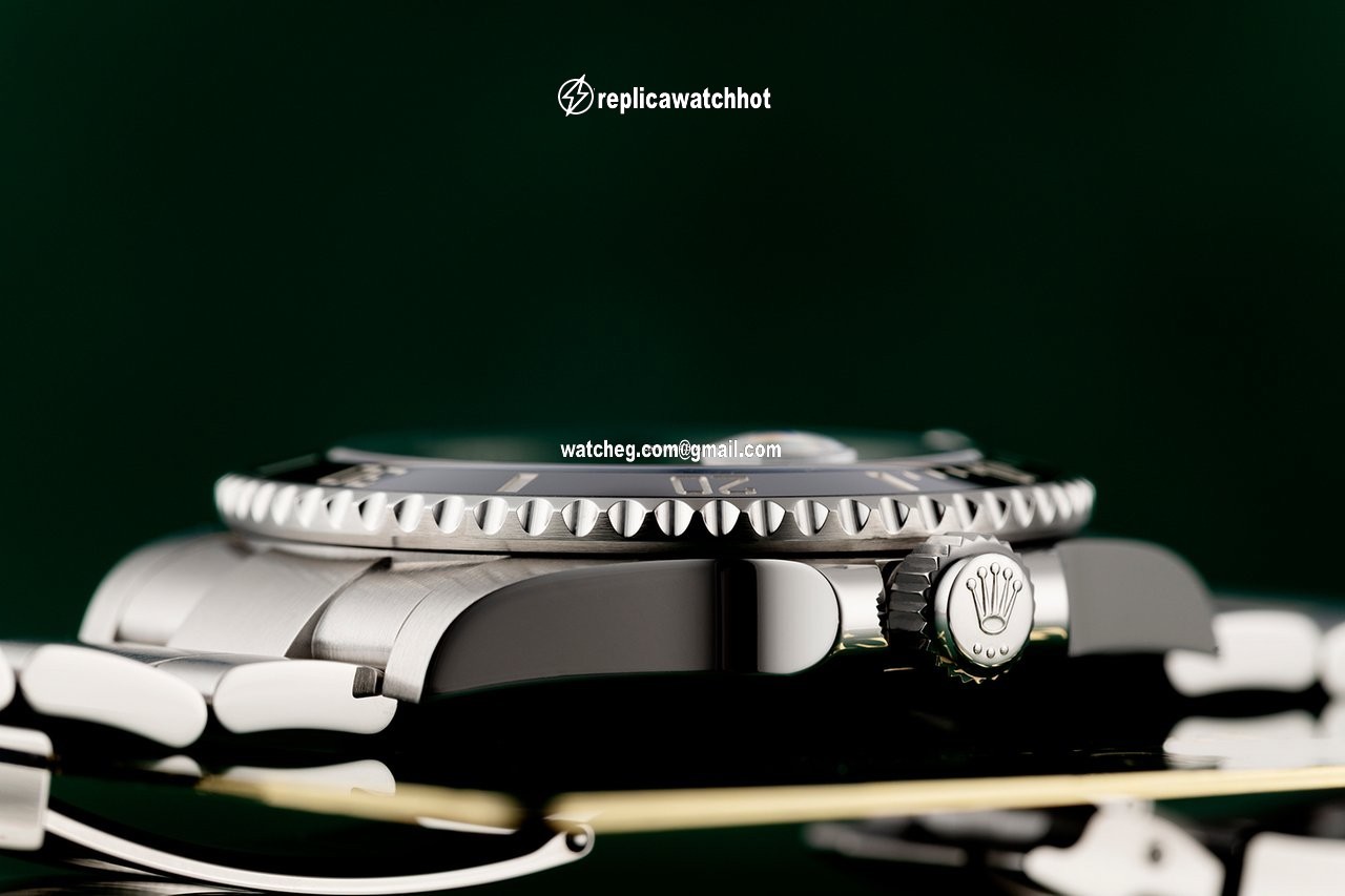 Rolex Submariner Date Steel Automatic 126610LN 4