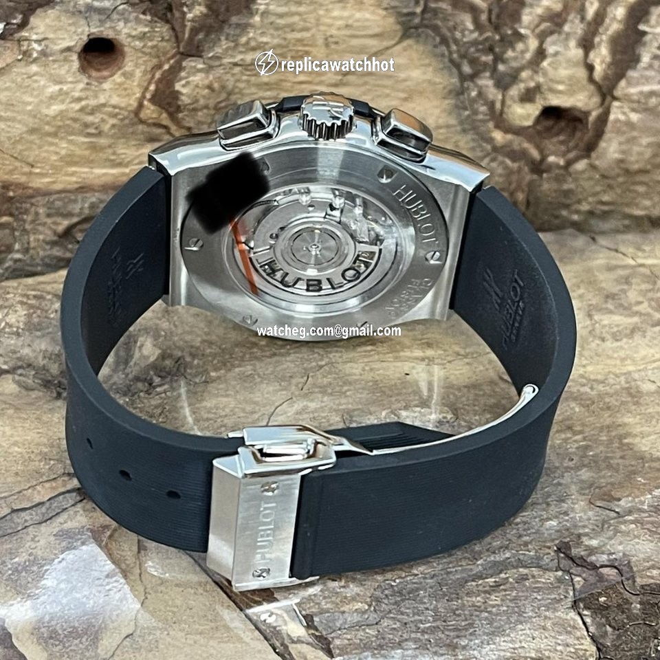 Hublot Classic Fusion Chronograph Automatic Titanium 521.NX1171.LR 4