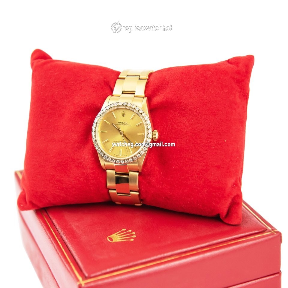 Rolex Oyster Perpetual 31 Womens watch Yellow gold Automatic 67518 4