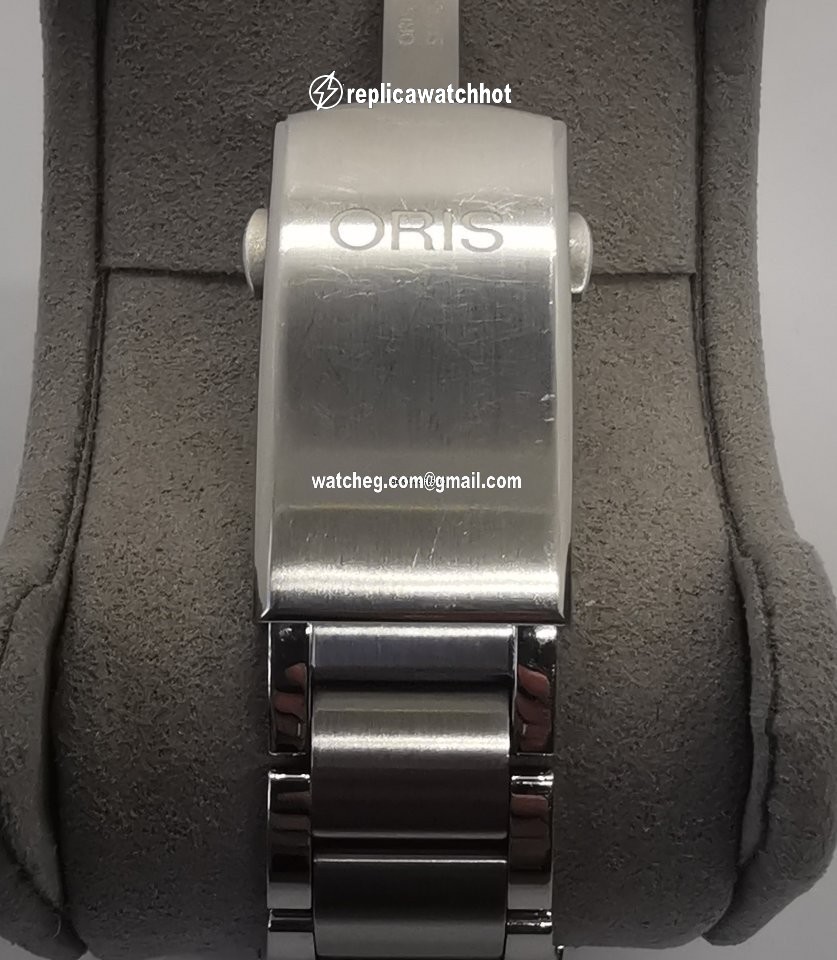 Oris Aquis Date Mens watch Unisex Automatic Steel 01 733 7732 4185 4