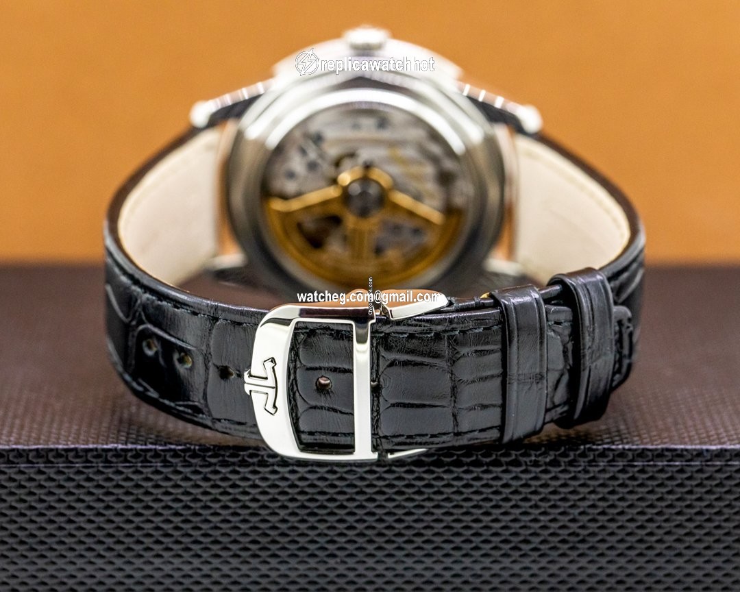 Jaeger-LeCoultre Geophysic True Second Mens watch Unisex Automatic Steel Q8018420 4