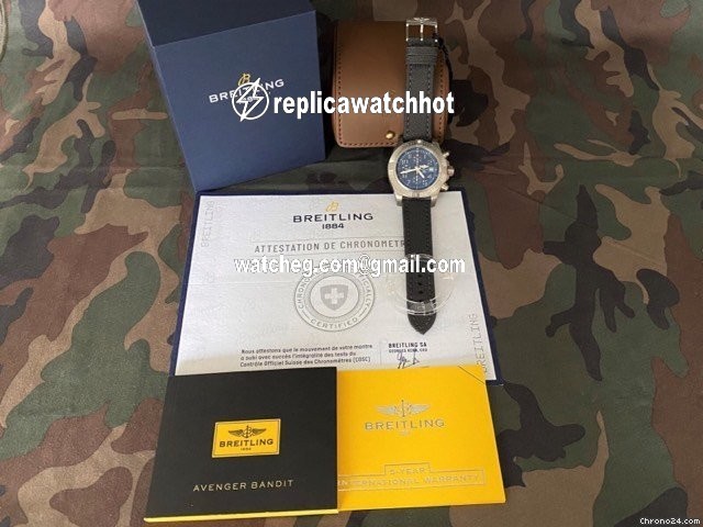 Breitling Avenger Bandit Mens watch Unisex Automatic Titanium E13383101M1W1 4