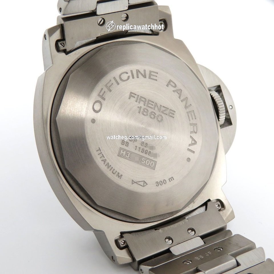 Panerai Luminor Marina Automatic Mens watch Unisex Automatic Titanium PAM00221 4