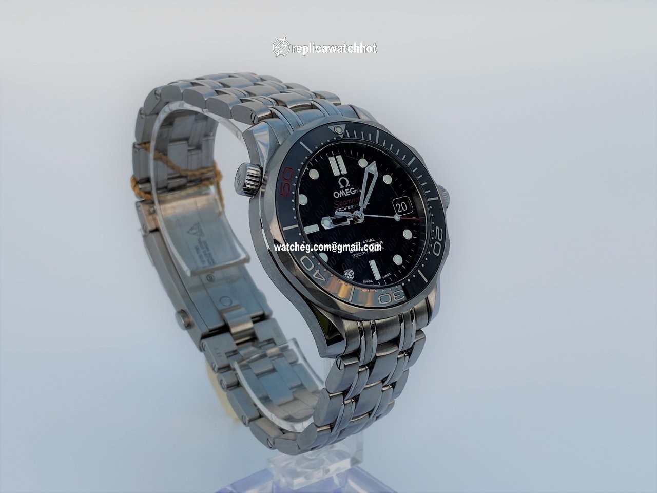 Omega Seamaster Diver 300 M Mens watch Unisex Automatic Steel 212.30.36.20.51.001 4