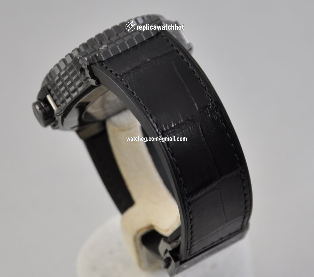 Hublot Big Bang Caviar Mens watch Unisex Automatic Ceramic 346.CX.1800.BR 4