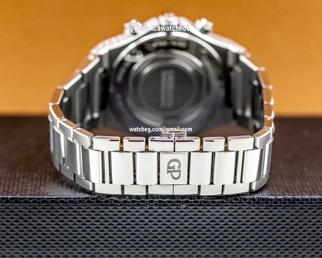 Girard Perregaux Laureato Mens watch Unisex Automatic Steel 81040-11-431-11A 4