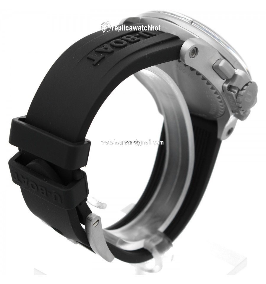 U-Boat Quartz Steel 8111 B 4