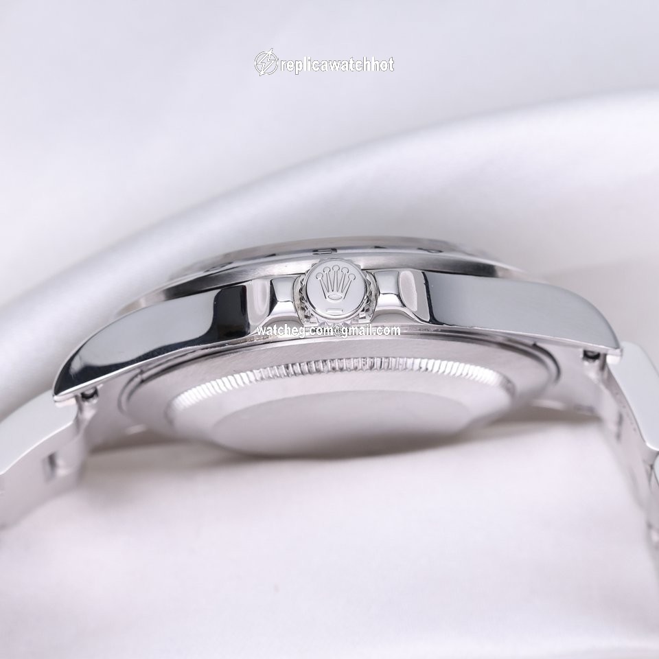 Rolex Explorer II Mens watch Unisex Steel Automatic 16570 T 4