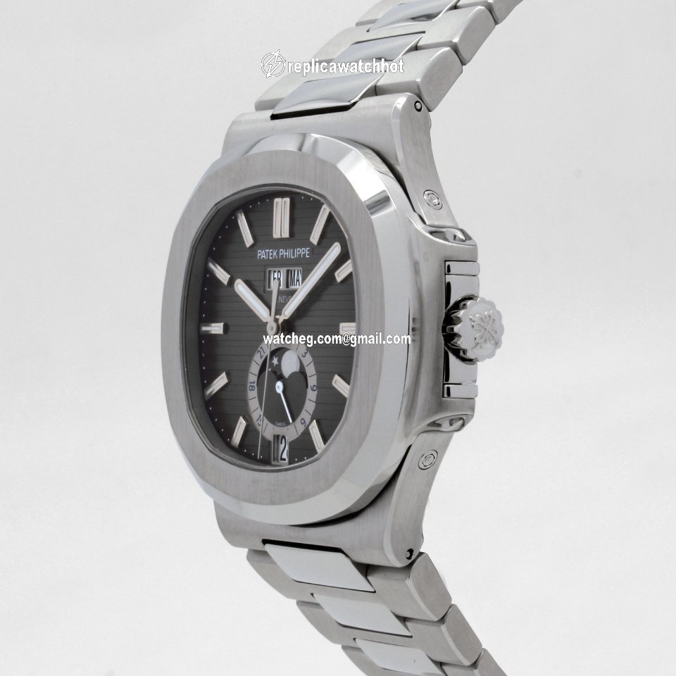 Patek Philippe Nautilus Mens watch Unisex Automatic Steel 5726 4