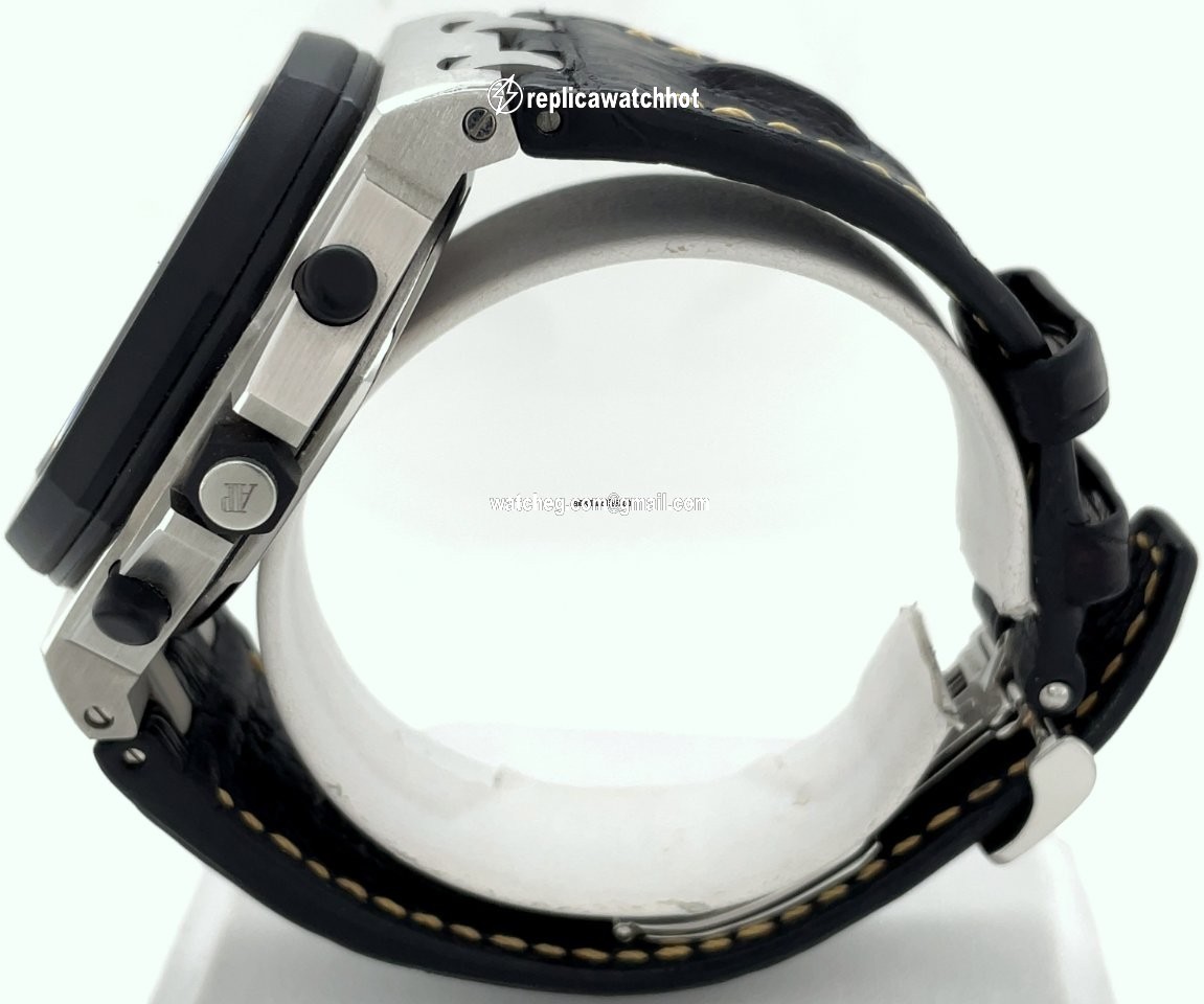 Audemars Piguet Royal Oak Offshore Chronograph Mens watch Unisex Automatic Steel 26298SK.OO.D101CR.01 4