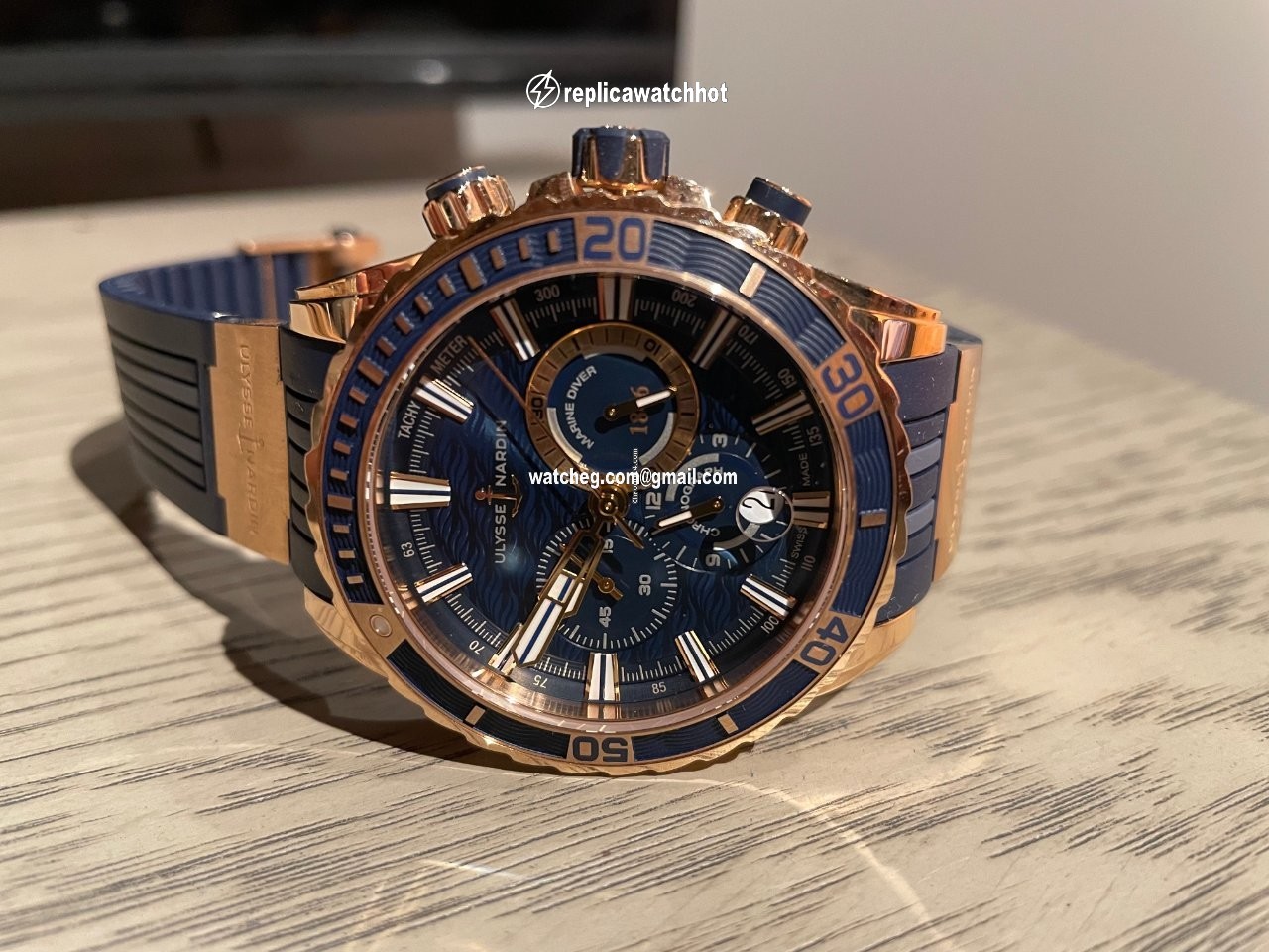 Ulysse Nardin Diver Chronograph Mens watch Unisex Automatic Rose gold 1502-151-3 93 4