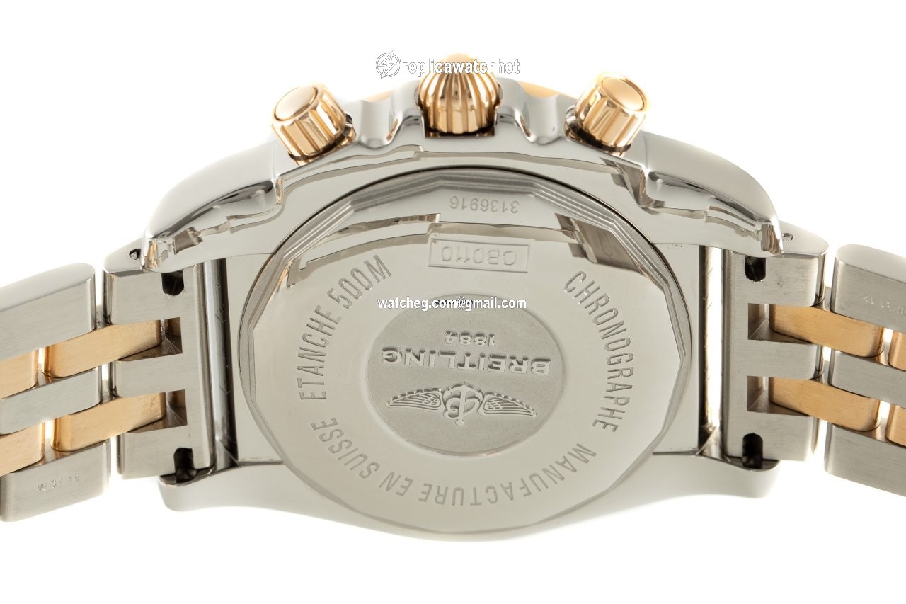 Breitling Chronomat 44 Mens watch Unisex Automatic Gold Steel CB0110 4