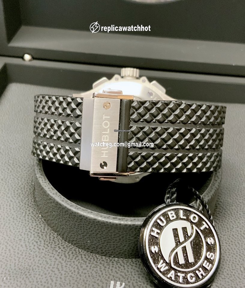 Hublot Big Bang Aero Bang Mens watch Unisex Automatic Steel 311.SM.1170.GR 4