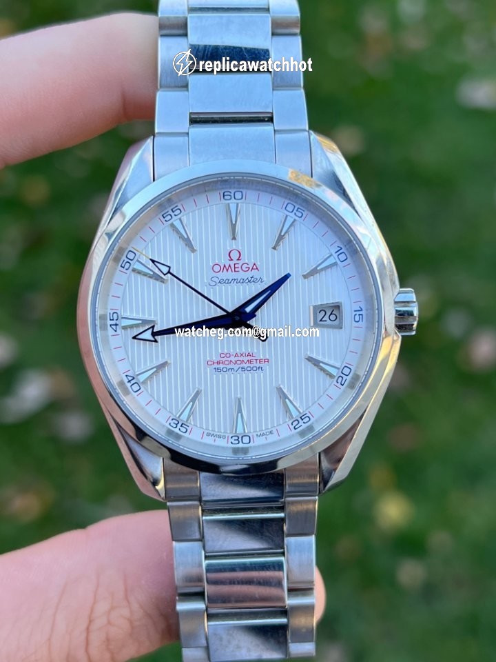 Omega Seamaster Aqua Terra Mens watch Unisex Automatic Steel 231.10.42.21.02.002 4