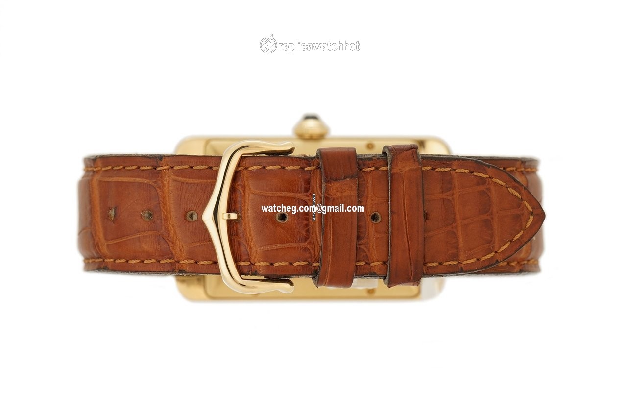 Cartier Tank Americaine Automatic Yellow gold W2603156 4