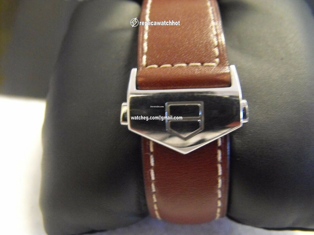 TAG Heuer Carrera Calibre 5 Automatic Steel WV211A.FC6203 4