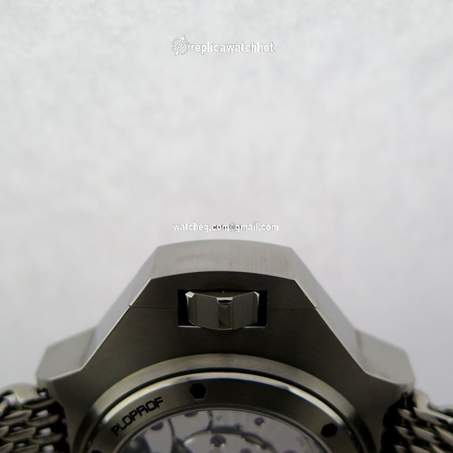 Omega Seamaster PloProf Mens watch Unisex Automatic Titanium 227.90.55.21.99.002 4