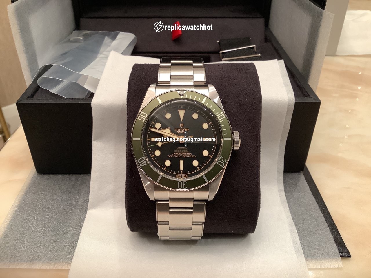 Tudor Black Bay Mens watch Unisex Automatic Steel 79230G. Harrods 4