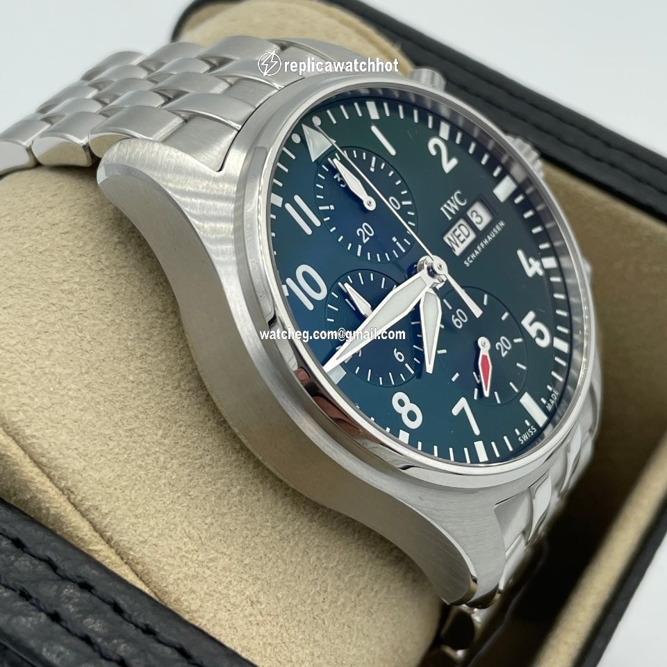 IWC Pilot Chronograph Mens watch Unisex Automatic Steel IW388104 4
