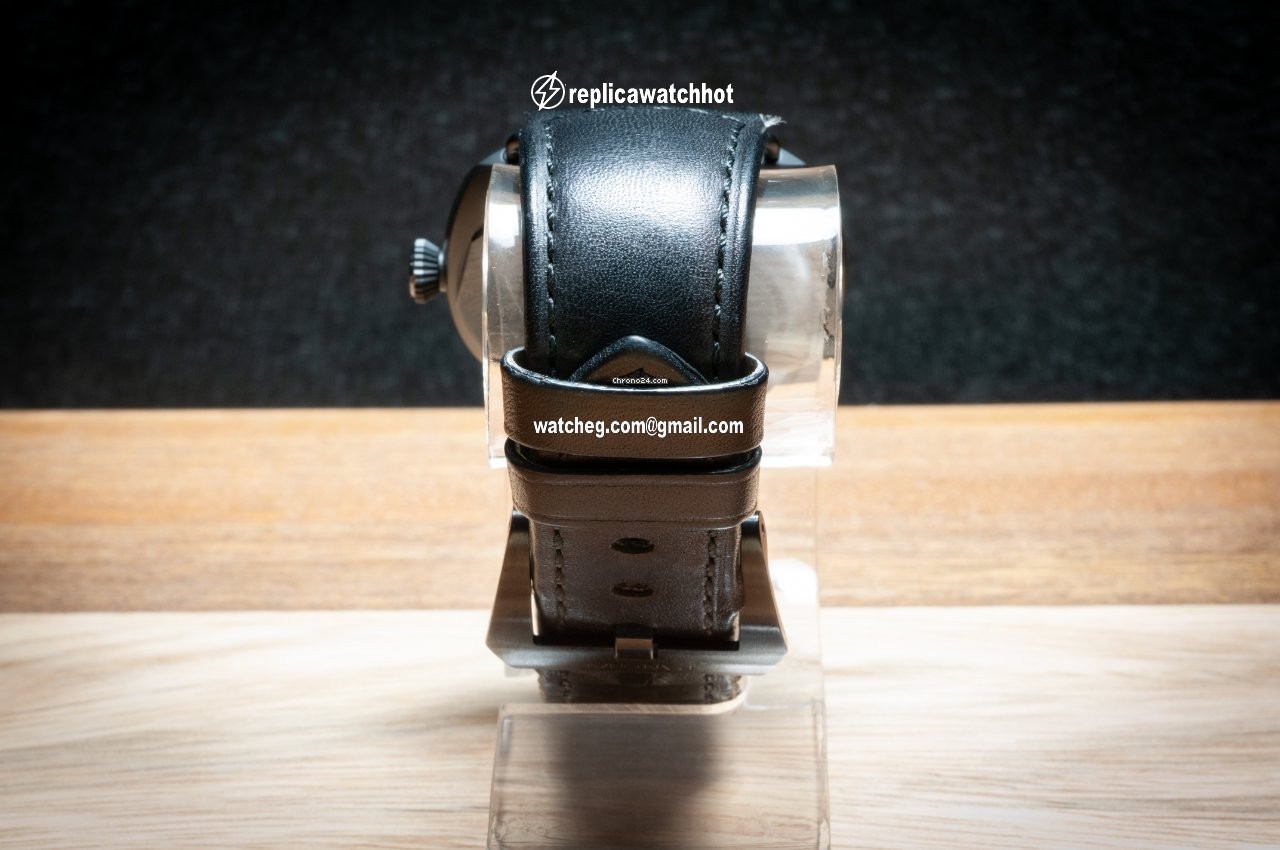 Panerai Radiomir Black Seal Mens watch Unisex Manual winding Ceramic PAM 00292 4