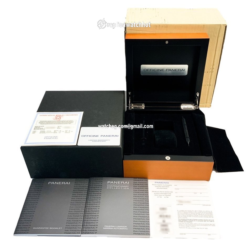 Panerai Luminor Marina Automatic Mens watch Unisex Automatic Titanium PAM00279 4