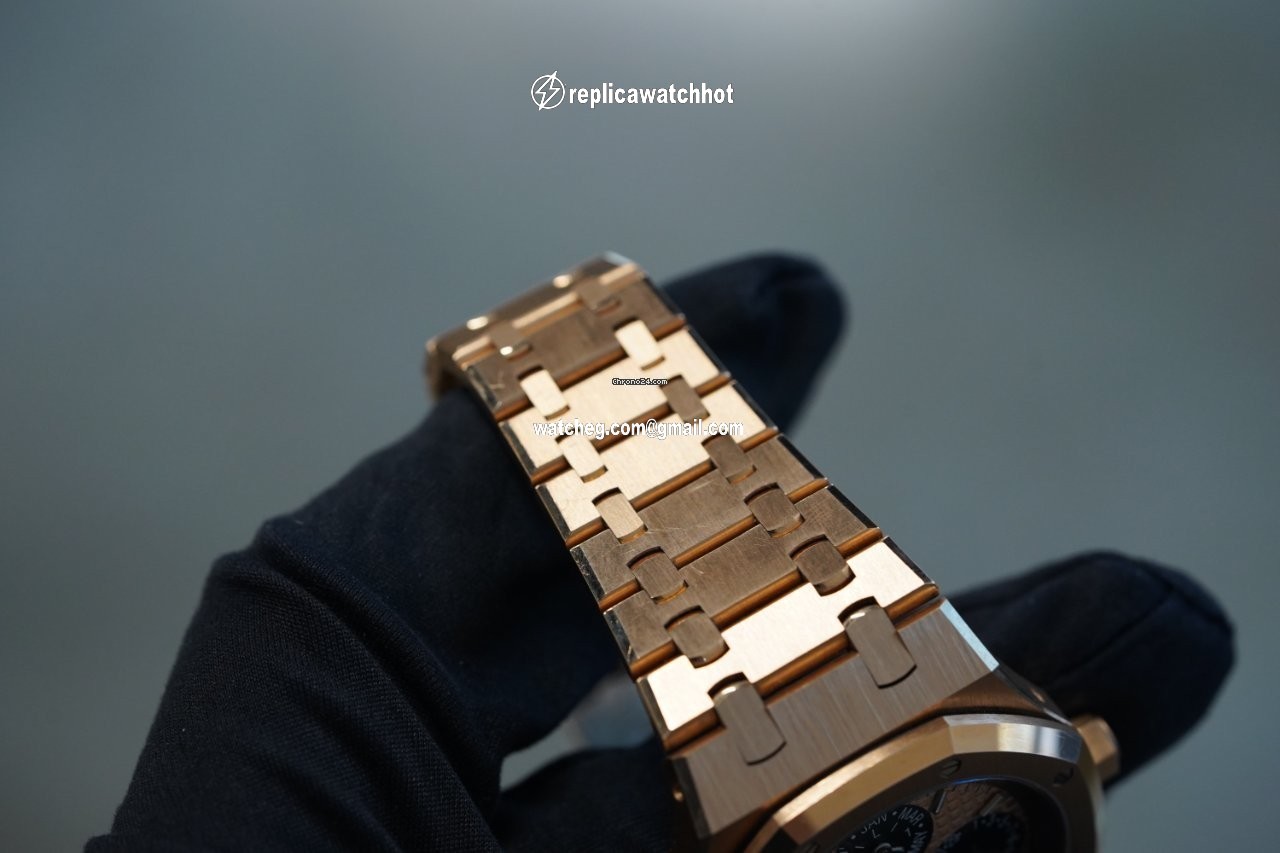 Audemars Piguet Royal Oak Perpetual Calendar Mens watch Unisex Automatic Rose gold 26584OR.OO.1220OR.01 4
