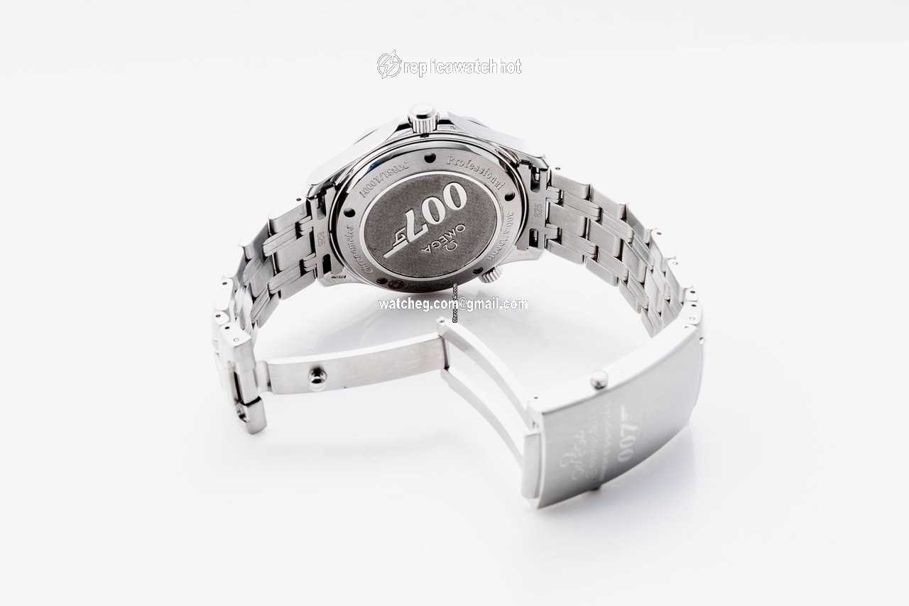 Omega Seamaster Mens watch Unisex Automatic Steel 2226.80.00 4