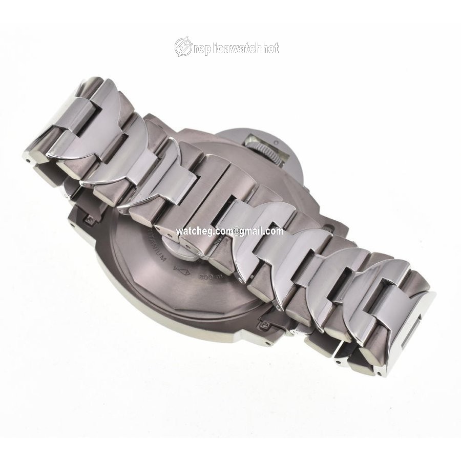 Panerai Luminor Submersible Mens watch Unisex Automatic Titanium PAM00170 4