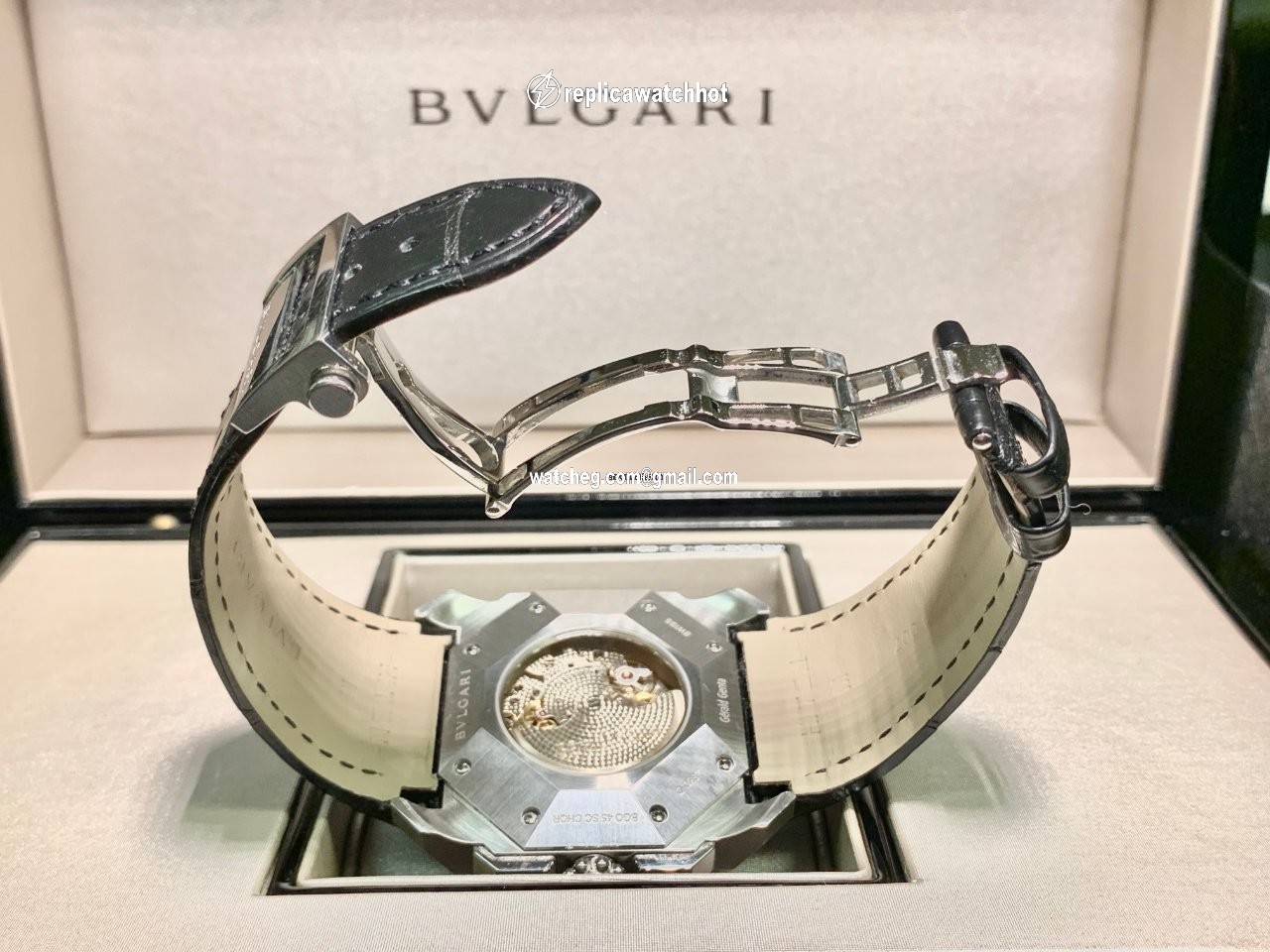 Bulgari Octo Mens watch Unisex Automatic Steel BGO45BSCLDCHQR 4