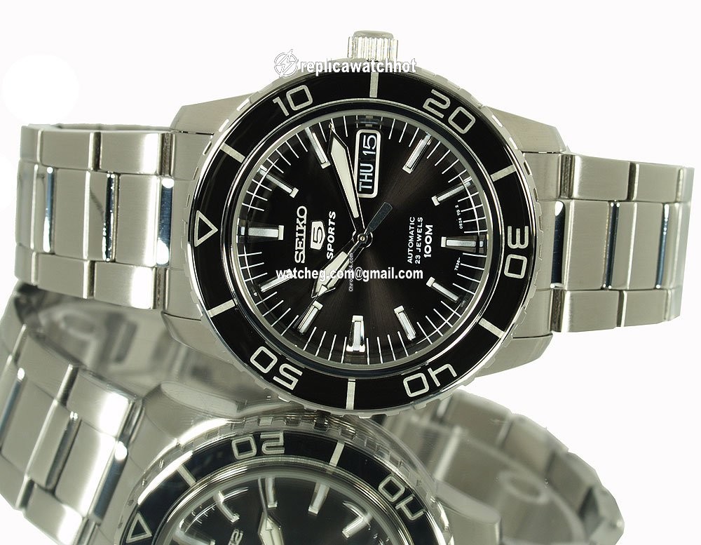 Seiko 5 Sports Mens watch Unisex Automatic Steel SNZH55J1 4